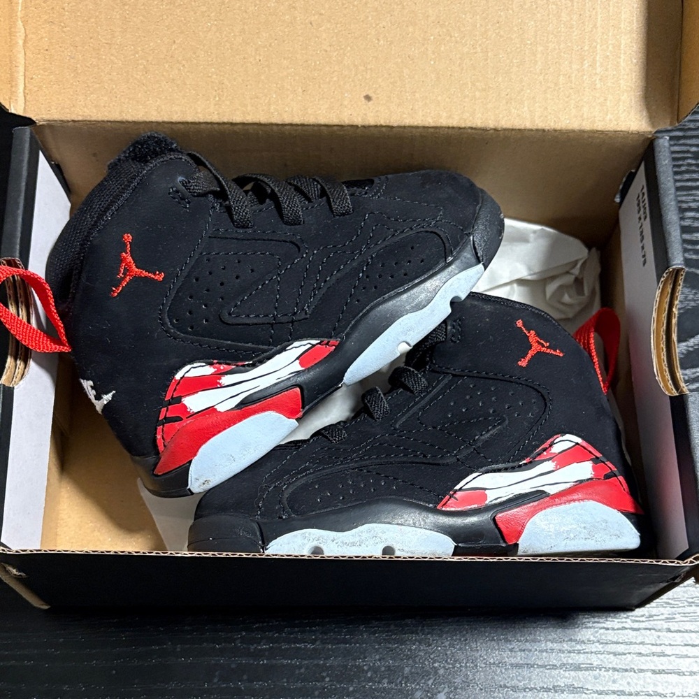 Jordan MVP- Kids Black and Red Sneakers